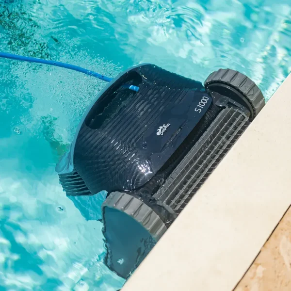 3 Robot de piscine Dolphin S1000