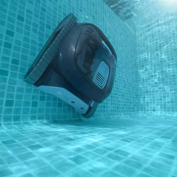Robot de piscine sans fil Dolphin Liberty 200