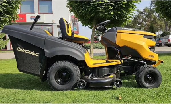 Tracteur tondeuse Cub Cadet XT2 QR106
